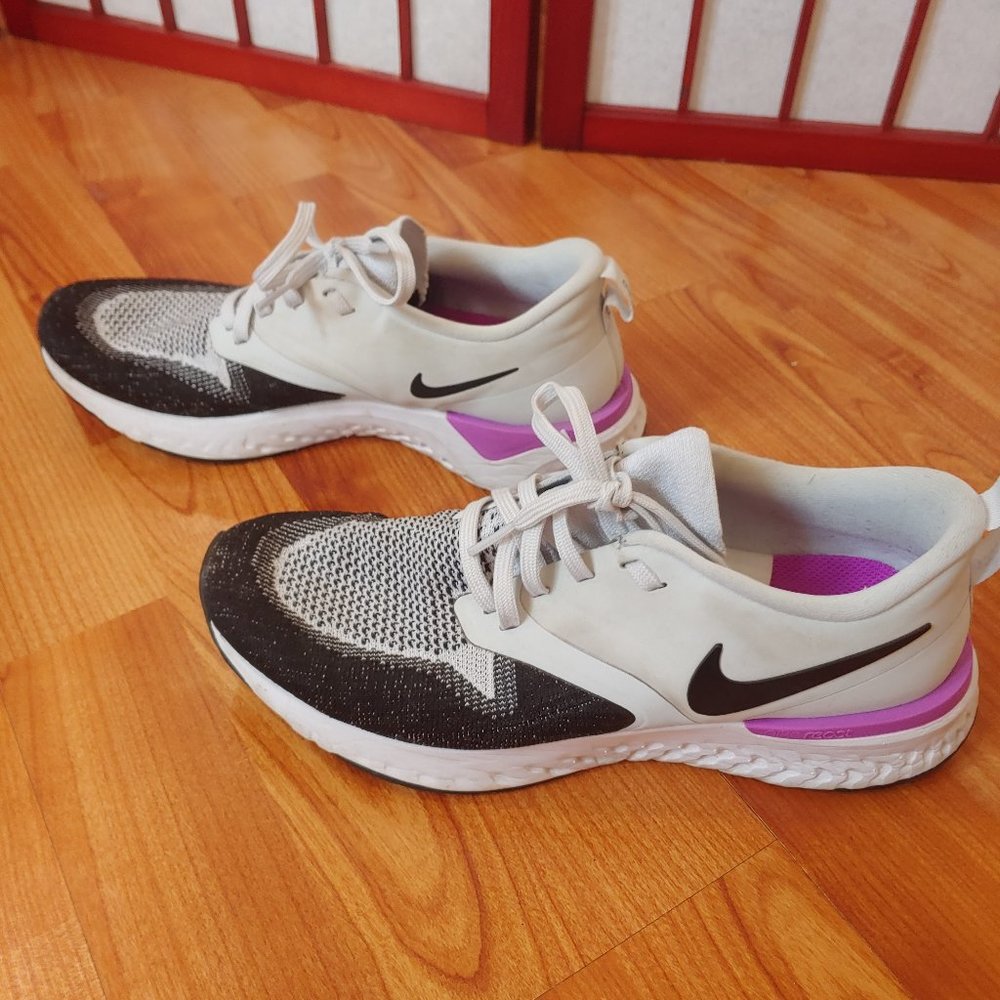 womens nikes